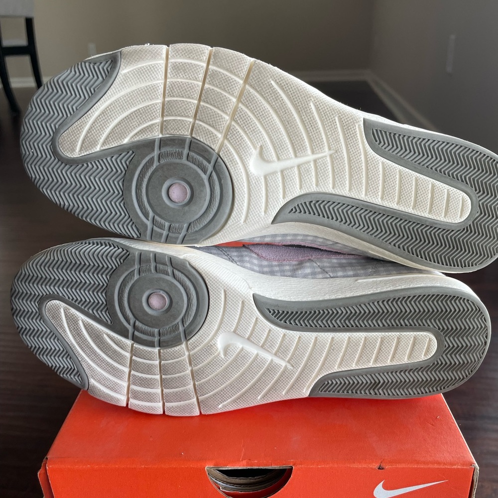 Nike Blazer - Picture 6 of 8